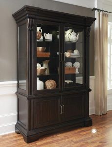 lemari pajangan kayu jati kombinasi lemari hias kayu jati cat antik whoss,Lemari Hias Pajangan Kaca Mewah Modern Ukiran Jepara, Lemari Hias Mewah, Lemari Hias Klasik, Lemari Hias Terbaru, Harga Lemari Hias Jepara, Jual Lemari Hias Murah, Lemari Pajangan Kayu Jati, Lemari Pajangan Kaca, Design Lemari Pajangan Jati Terbaru, Furniture Jepara, Mebel Jepara, Miniuty Furniture,