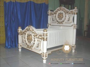 tempat tidur anak cat waterbiss,Tempat Tidur Anak Putih Duco Klasik Ukiran Jepara, tempat tidur anak minimalis, tempat tidur anak kayu jati jepara, tempat tidur anak double bed, tempat tidur anak cat duco putih, kamar tempat tidur anak tingkat, dipan tingkat kayu jati, set anak perempuan, kamar set anak laki laki, set kamar tidur anak model terbaru, jual furniture kamar tidur anak murah, interior kamar tidur anak terbaru, mebel jepara, furniture jepara, miniuty furniture