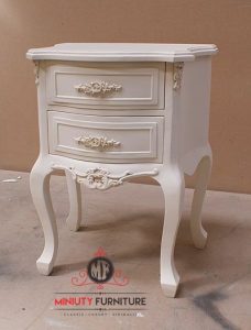 model credenza klasik elegant, mebel minimalis, mebel mewah, mebel classic, mebel elegant, furniture minimalis, furniture mewah, furniture classic, furniture elegant, mebel kayu jati, furniture kayu jati, mebel kayu, bedside table kayu, model bedside table, bedside table duco putih, furniture kayu, interior furniture, furniture multiplek, mebel multiplek, model credenza minimalis, nakas cantik warna pink , nakas minimalis turki, nakas klasik arabian, model nakas terbaru, design nakas modern, nakas ukir klasik modern, nakas duco putih, harga nakas duco, mebel custom, mebel minimalis,  jual nakas duco murah, credenza multiplek hpl modern, cradenza tv model terbaru, nakas duco ukiran putih,mebel jepara, furniture jepara, miniuty furniture