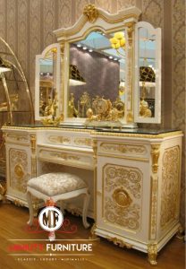 model meja rias duco putih, mebel minimalis, mebel mewah, mebel classic, mebel elegant, furniture minimalis, furniture mewah, furniture classic, furniture elegant, mebel kayu jati, furniture kayu jati, mebel kayu, furniture kayu, interior furniture, furniture multiplek, mebel multiplek, model meja rias klasik, set meja rias minimalis terbaru, Meja Rias Mewah Klasik Ukir Jepara Kayu Jati Eropa, meja rias mewah, meja rias modern, meja rias klasik, meja rias minimalis terbaru, meja rias classic kayu jati, dresing table, dresing table luxury eropa, mebel custom, mebel minimalis, meja rias ukir jepara, jual meja rias kayu jati, model meja rias terbaru, jual meja rias kayu jati jepara murah, mebel jepara, furniture jepara, miniuty furniture