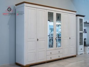 contoh lemari pakaian pintu kaca minimalis luxury duco putih