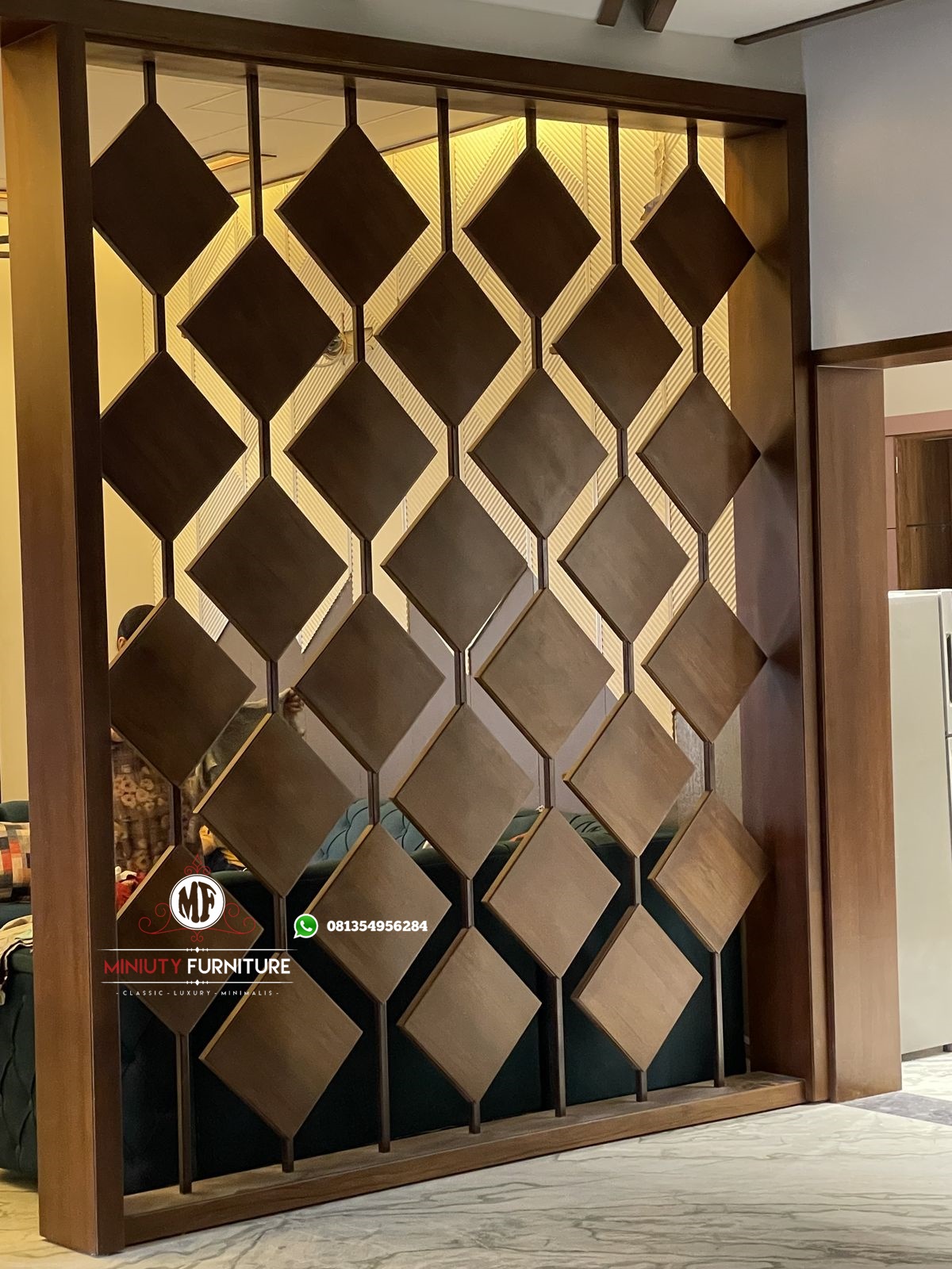 partisi penyekat ruangan kitchen set semarang, kitchen set jakarta, kitchen set surabaya, kitchen set bogor, design interior, kontraktor interior, kontraktor bonafit, living room, partisi tv, panel tv, panel dinding, partisi dinding, interior hpl, furniture hpl, wardrobe minimalis, wardrobe hpl, wardrobe terbaru, wardrobe elegan, design bed room, kamar anak minimalis, kamar anak model terbaru, design kamar anak, interior hpl jepara, kitchen set murah, mebel furniture jepara, design ruang tv minimalis, design living room terbaru, design living room hpl, design kitchen set elegan, design master bed room terbaru, design master bed room hpl, kontraktor interior bonafit, design kamar hotel, desain kamar hotel, desain bed room, desain kamar anak, desain kitchen set terbaru, miniuty furniture
